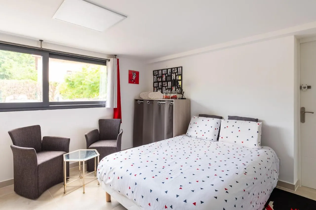 Trendy Studios Tassin France