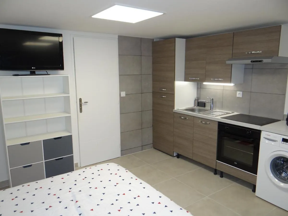 Trendy Studios Tassin Apartment Tassin-la-Demi-Lune