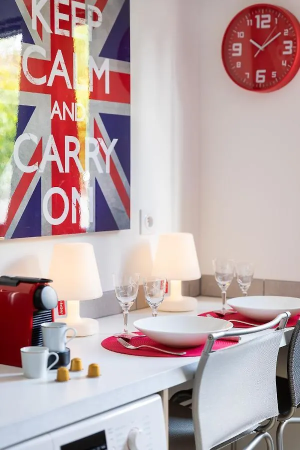 Apartment Trendy Studios Tassin France