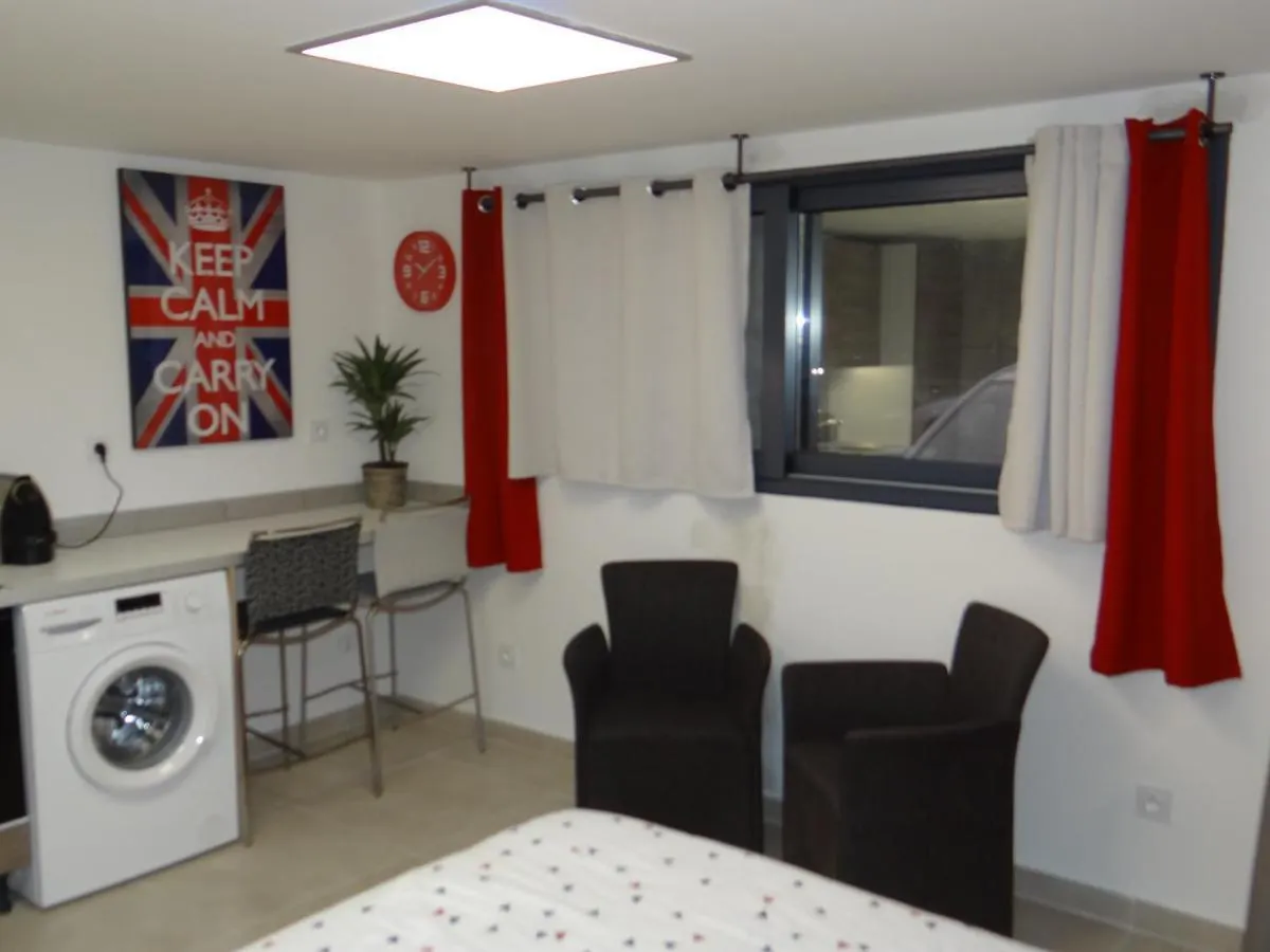 Apartment Trendy Studios Tassin