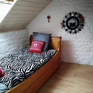 https://petite-maison-port-de-saint-goustan.inbrittany.com